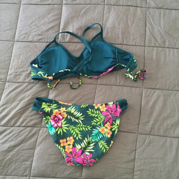 💥 Price DROP Love it. Buy it. 2 piece - Picture 4 of 5